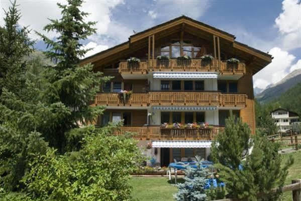 Ferienhaus Felice Цермат Екстериор снимка