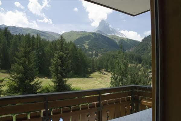 Ferienhaus Felice Цермат Екстериор снимка