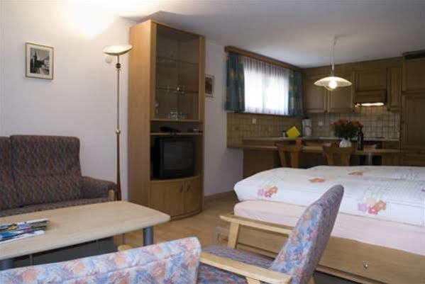 Ferienhaus Felice Цермат Екстериор снимка