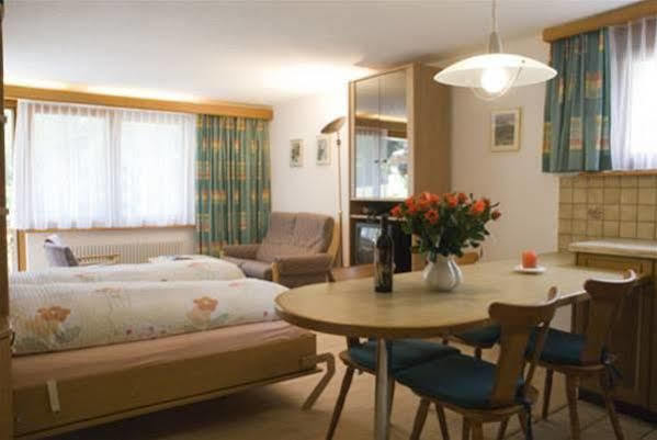 Ferienhaus Felice Цермат Екстериор снимка